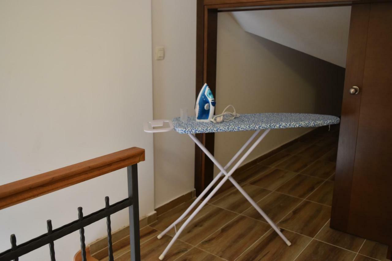 Apartments Sea View Котор Екстериор снимка
