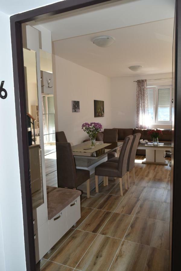 Apartments Sea View Котор Екстериор снимка