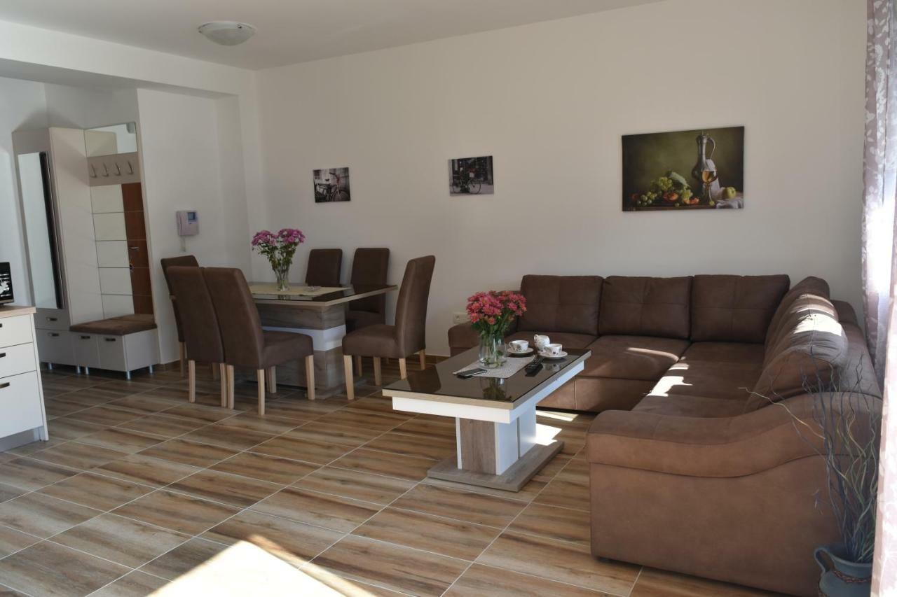 Apartments Sea View Котор Екстериор снимка