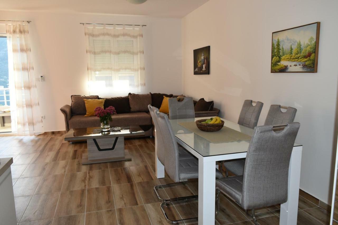 Apartments Sea View Котор Екстериор снимка